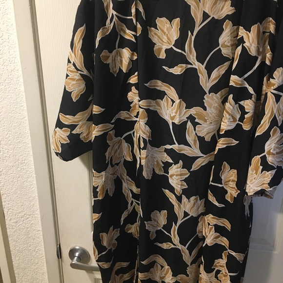 Maison Du Soir Robe - Picture 7 of 8